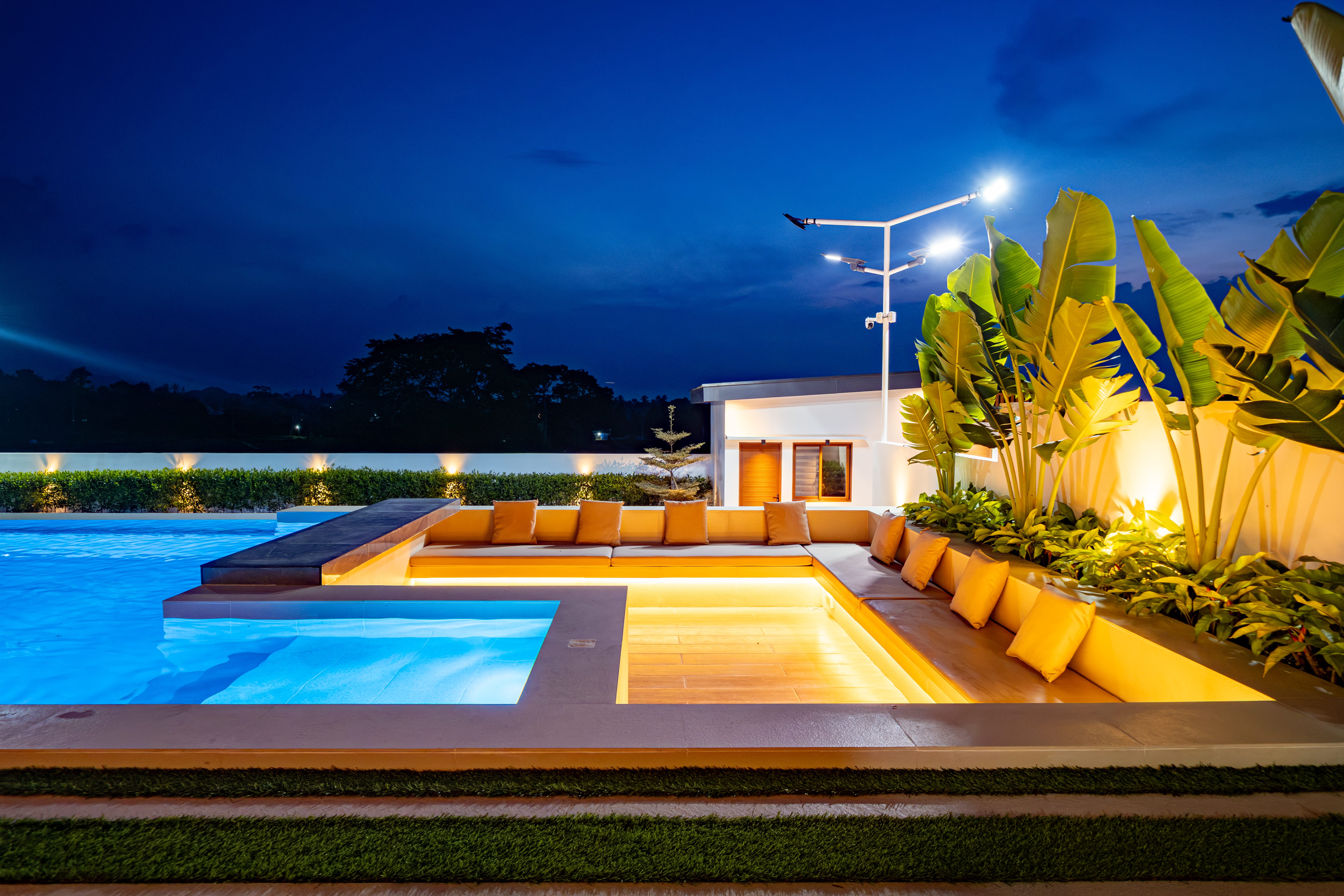 Poolside sunken lounge beside the infinity pool.