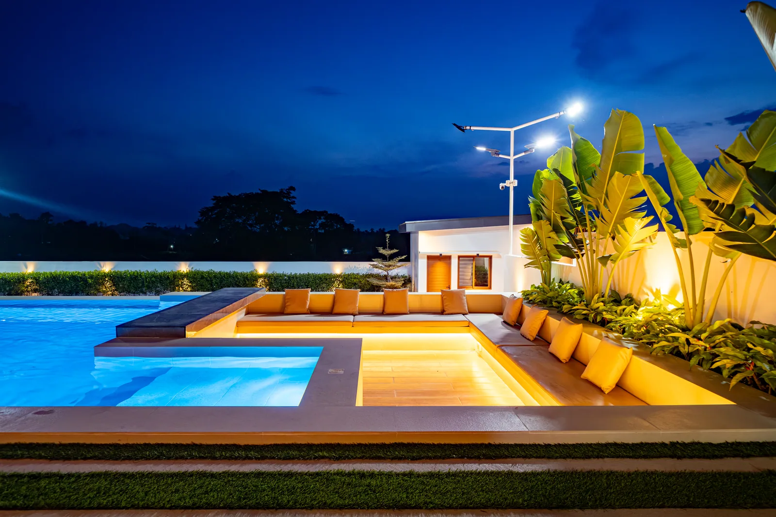 Poolside sunken lounge beside the infinity pool.